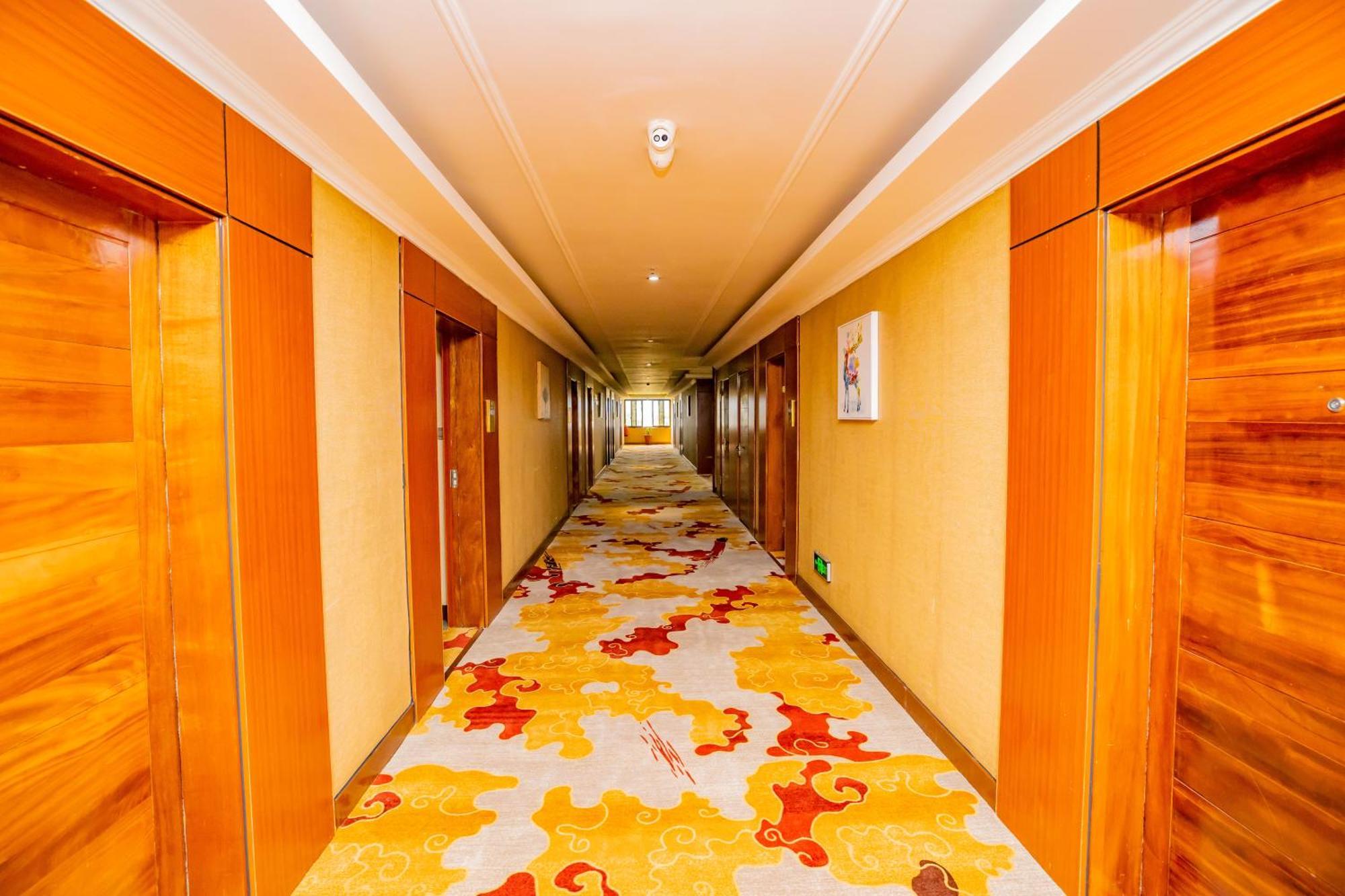 M Hotel Kigali Esterno foto
