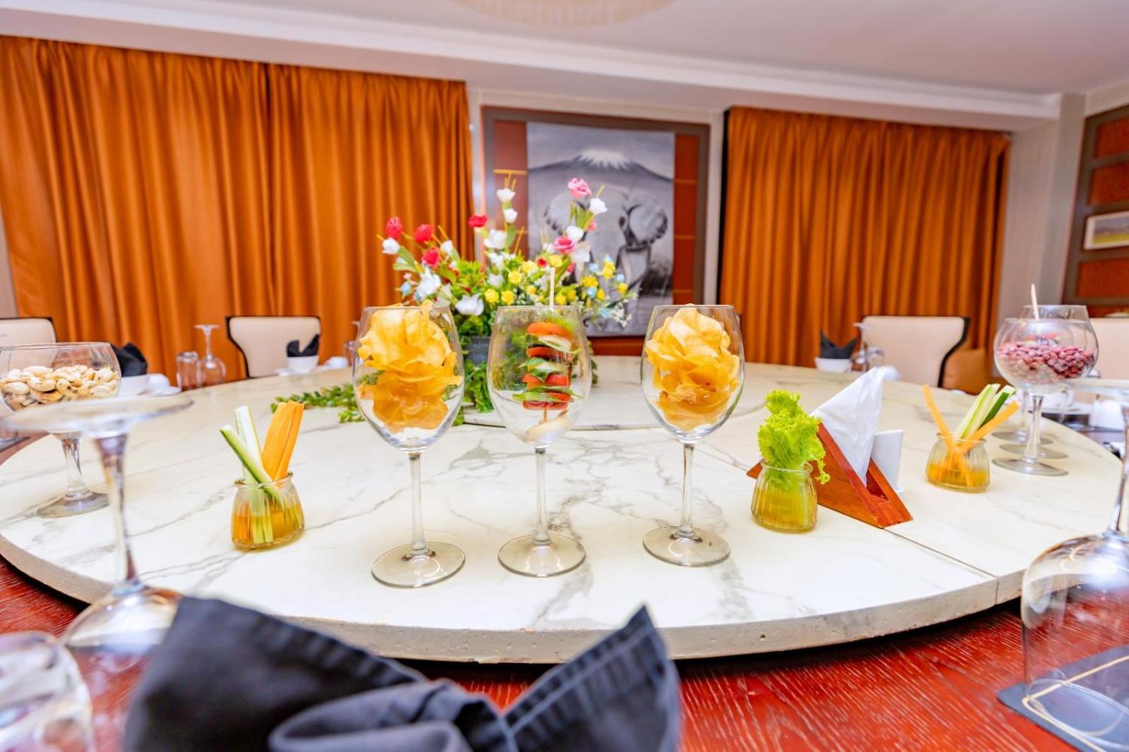 M Hotel Kigali Esterno foto
